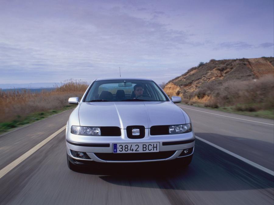  Seat Toledo 2008 года  (фото 6 из 11)